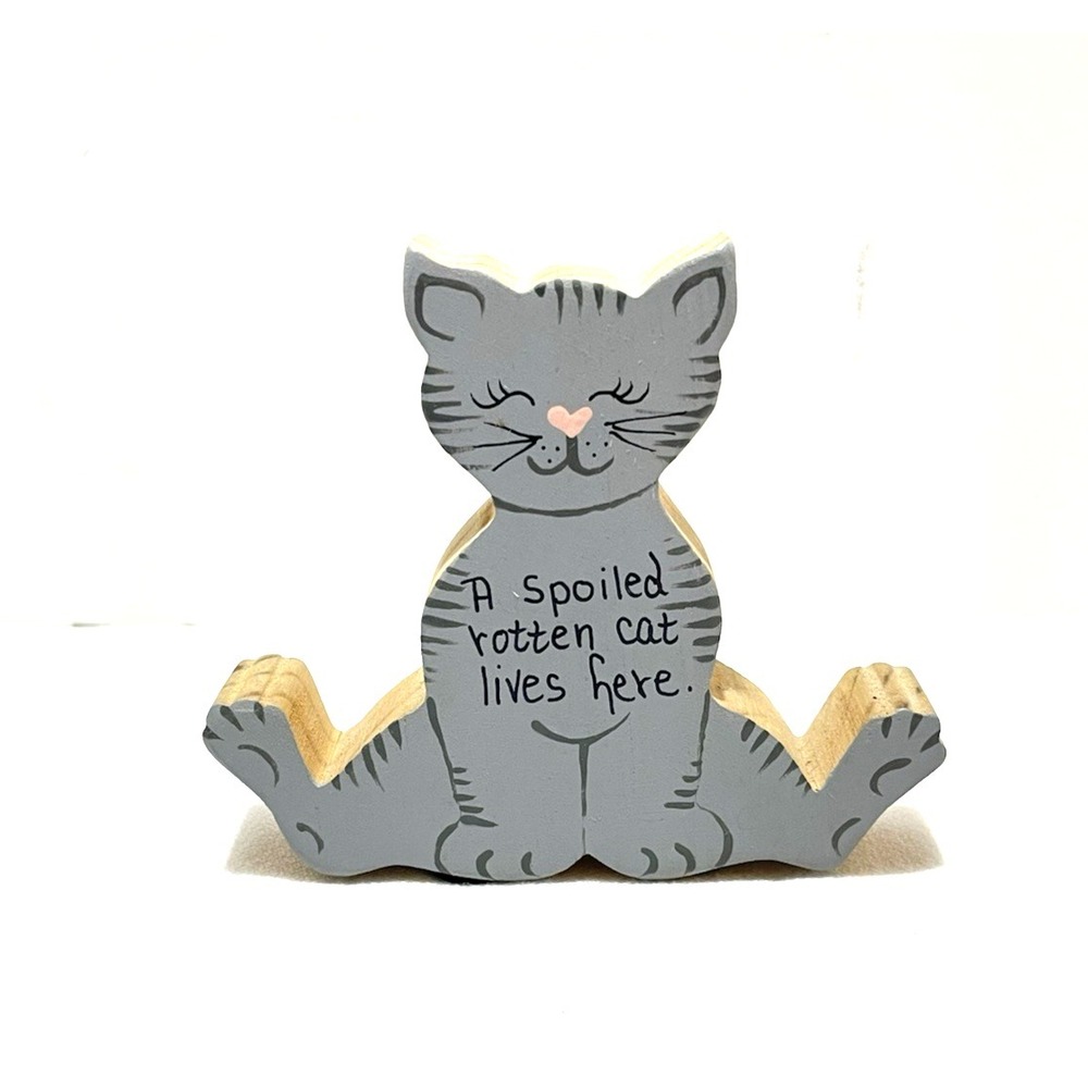 Vtg Wooden Cat Kitten A Spoiled Rotten Cat Lives Here Hand Painted Folk Art